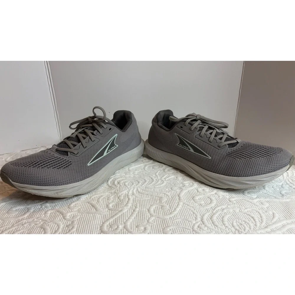 Altra Escalante 4 Womens Grey Road Running Shoes AL0A85NF220 Size 10